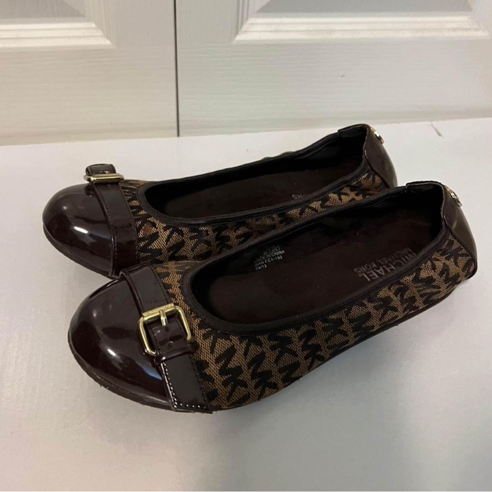 Michael Kors Ballet Flats Size 5